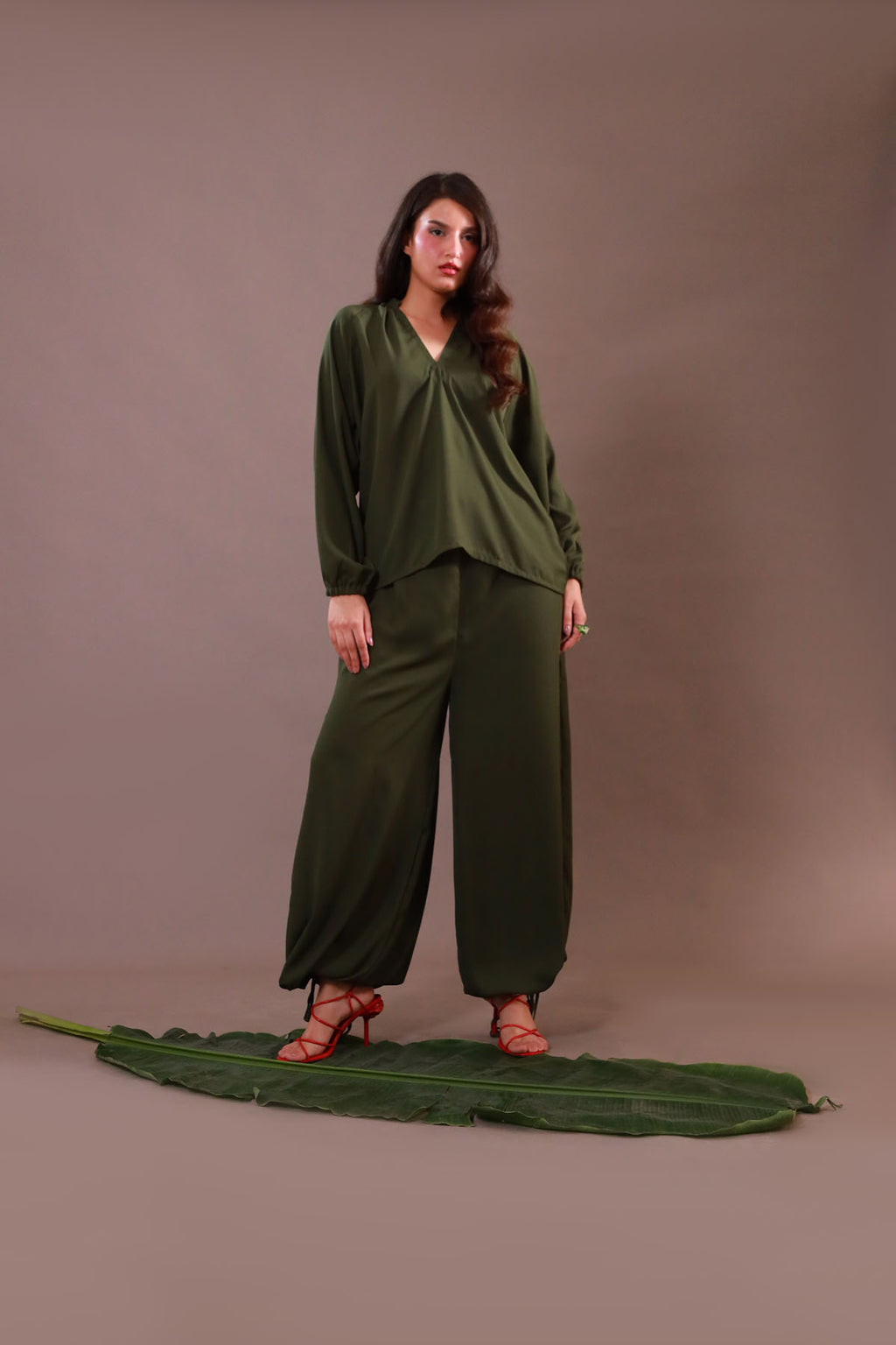The Zayra Luxe Set – Olive Essence