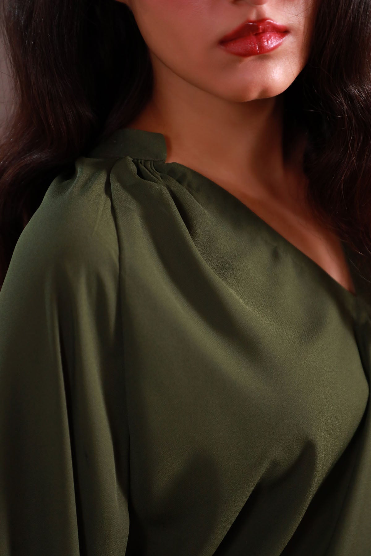 The Zayra Luxe Set – Olive Essence