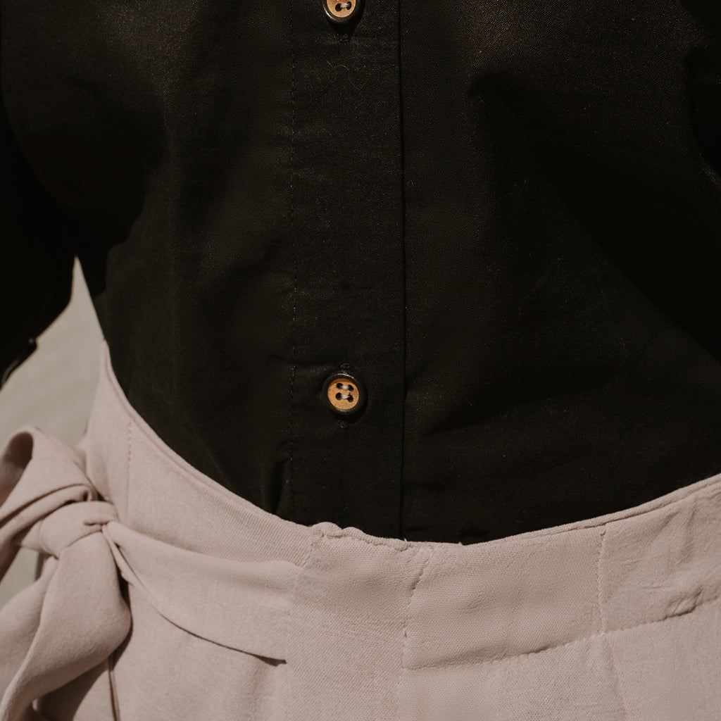 The Soléra Luxe Trousers – Sand Tie