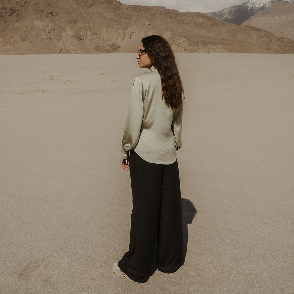 The Zayelle Luxe Shirt – Sage Form