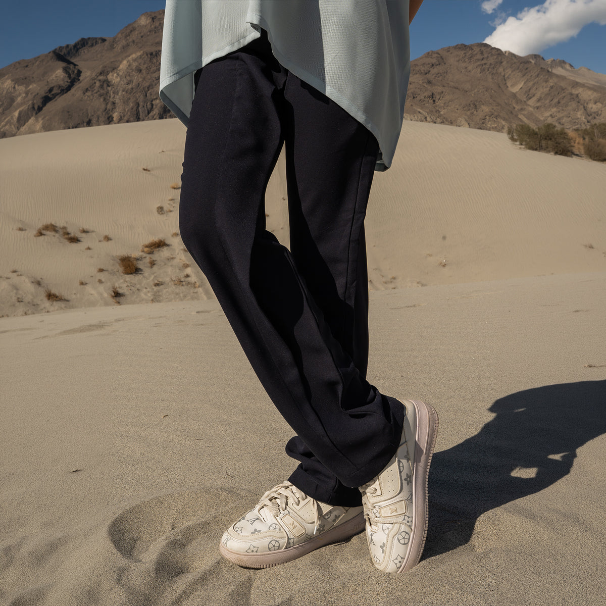 The Virelle Drape Trousers – Midnight Navy
