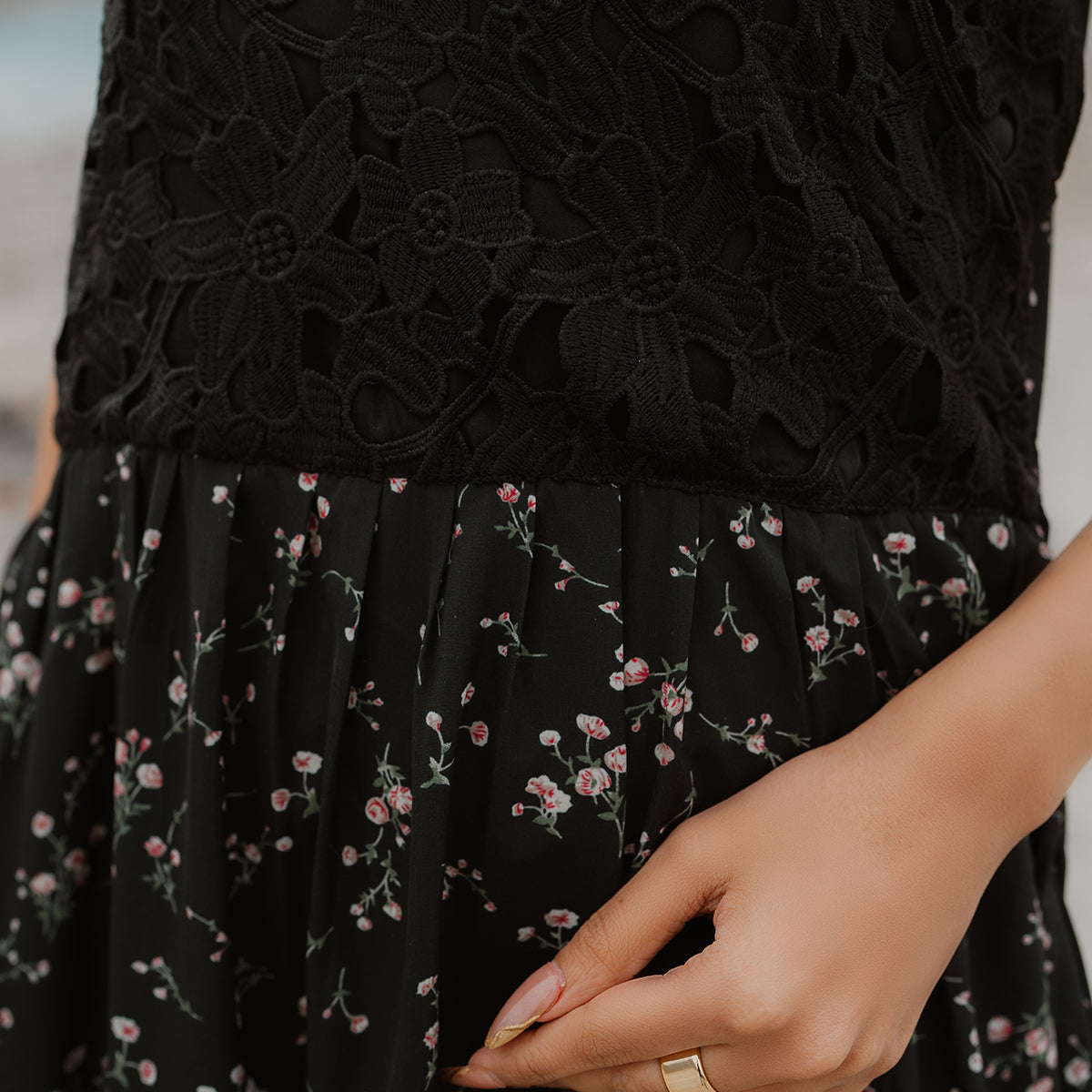 The Nyra Étoile Dress – Midnight Bloom