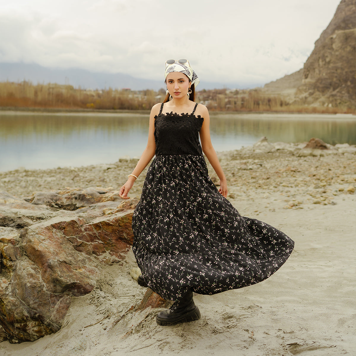 The Nyra Étoile Dress – Midnight Bloom