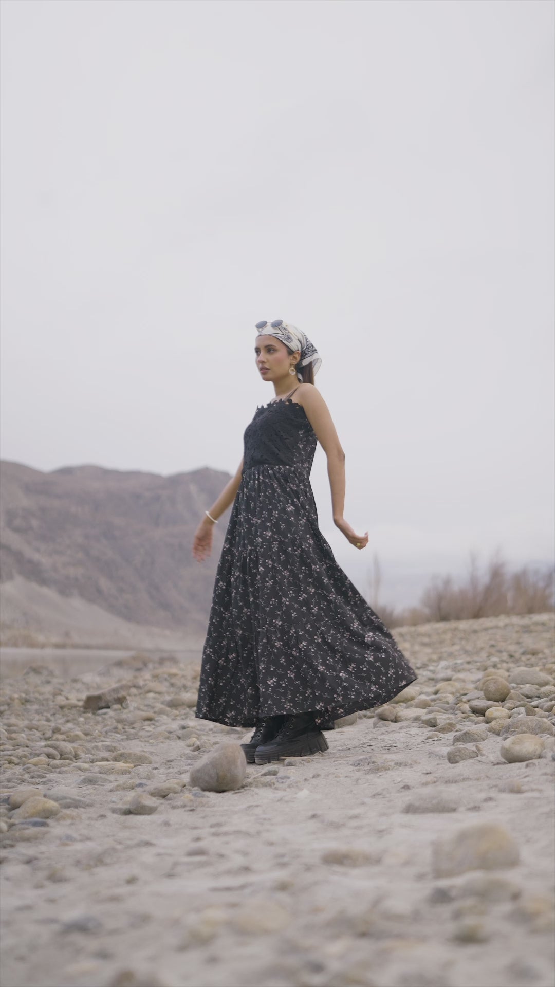 The Nyra Étoile Dress – Midnight Bloom